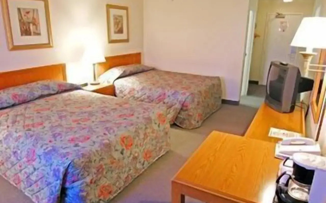 photo 3 of Travelodge by Wyndham Gaylord