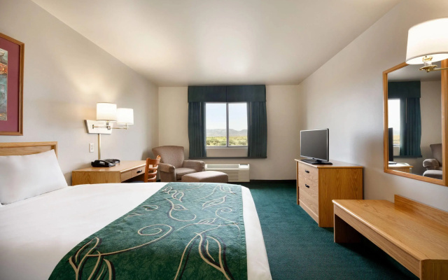 photo 2 of Travelodge by Wyndham Milford