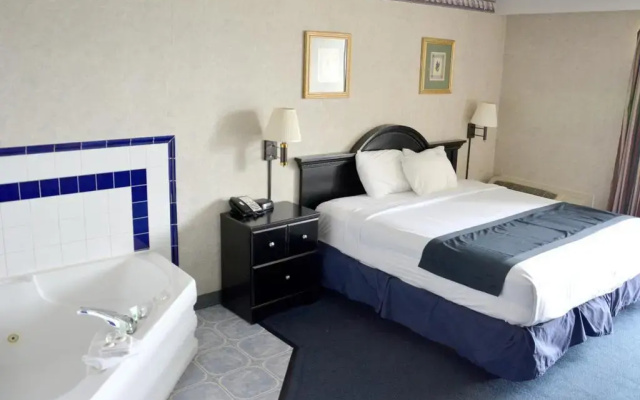 photo 4 of Travelodge by Wyndham Milwaukee