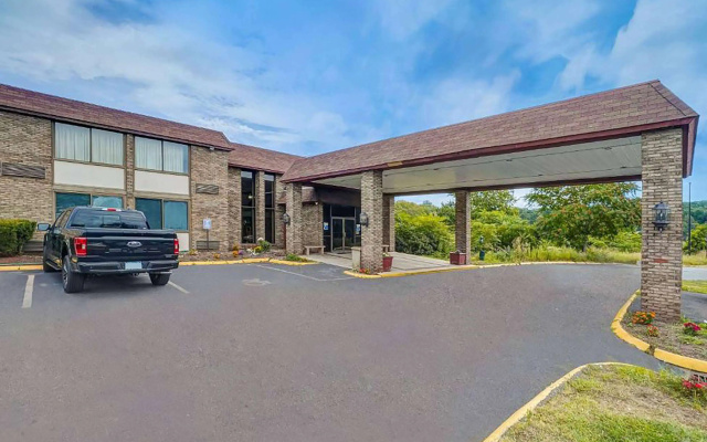 photo 5 of Travelodge by Wyndham Vernon CT