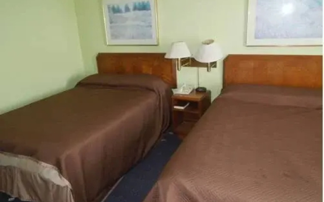 photo 4 of Magnuson Hotel Sharonville
