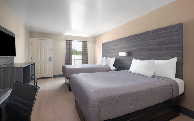 photo 4 of Baymont by Wyndham Commerce GA Near Tanger Outlets Mall