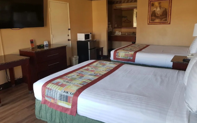 photo 4 of Travelodge Costa Mesa Newport Beach Hacienda