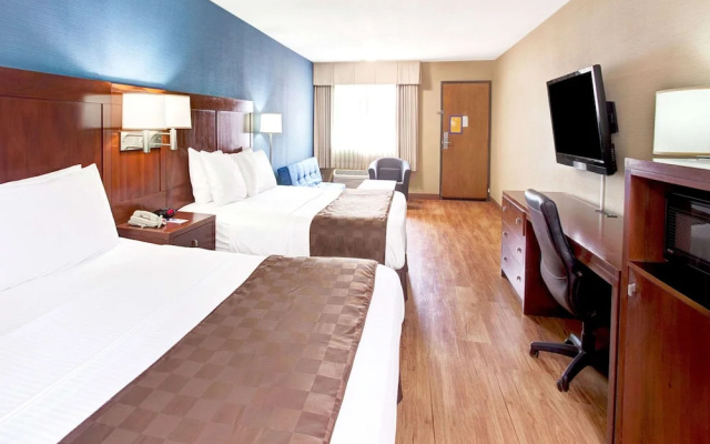 photo 5 of Travelodge Culver City