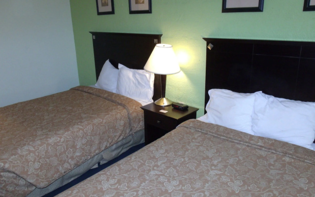 photo 2 of Relax Inn