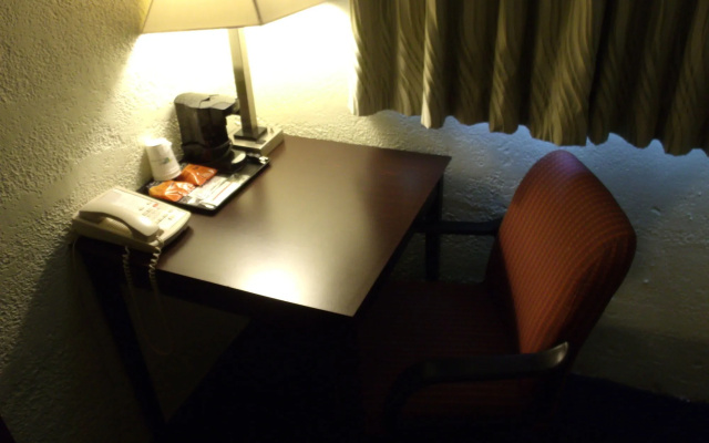 photo 3 of Relax Inn