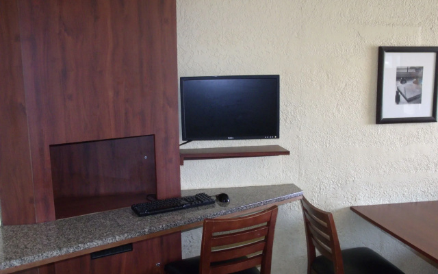 photo 5 of Relax Inn