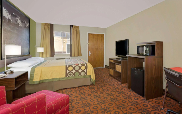 photo 4 of Super 8 by Wyndham Denver Central