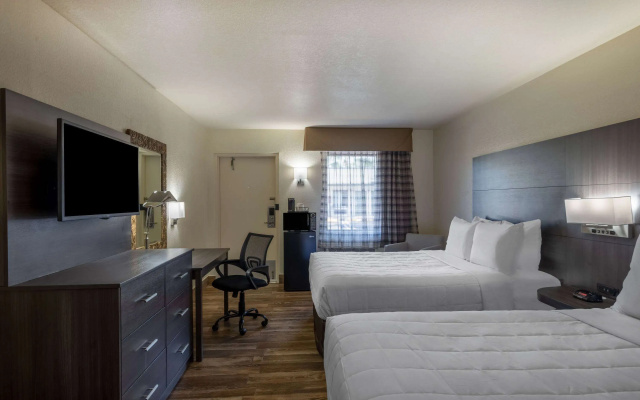 photo 3 of Travelodge by Wyndham Florida City/Homestead/Everglades
