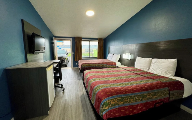photo 3 of Knights Inn Greenville, NC