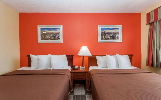 photo 3 of Travelodge by Wyndham Jersey City