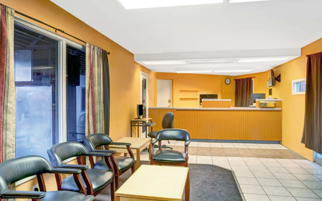 photo 4 of Travelsuites Inn
