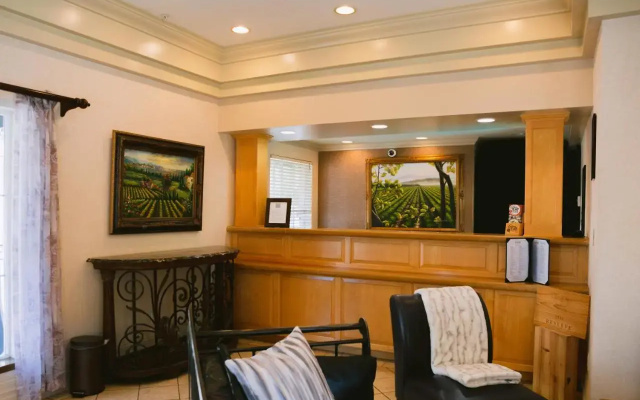 photo 2 of Travelodge Napa Valley Hotel Suites