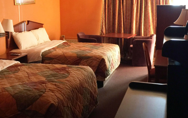 photo 2 of Clinton Manor Hotel Union By Magnuson Worldwide