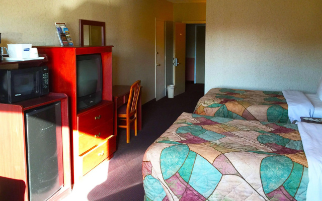 photo 5 of Clinton Manor Hotel Union By Magnuson Worldwide
