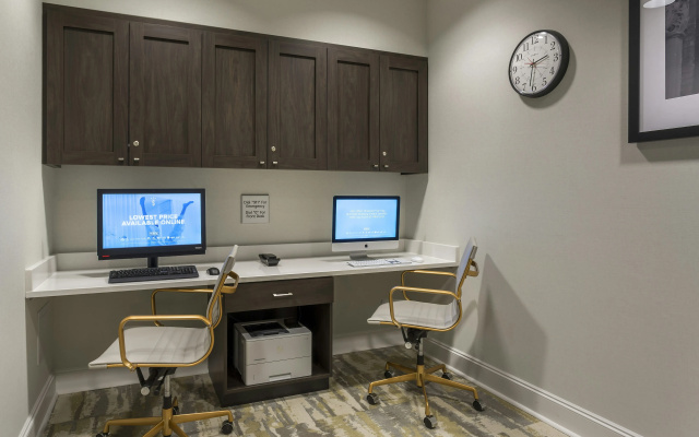 photo 3 of Hampton Inn & Suites Newport/Cincinnati