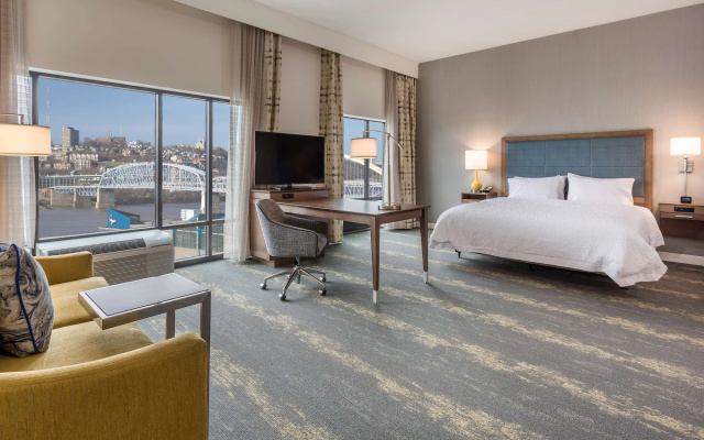 photo 5 of Hampton Inn & Suites Newport/Cincinnati