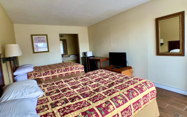 photo 4 of Travelodge Port Richey FL Hotel