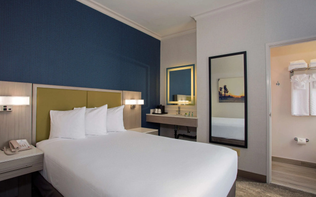 photo 5 of SureStay Hotel by Best Western Santa Monica