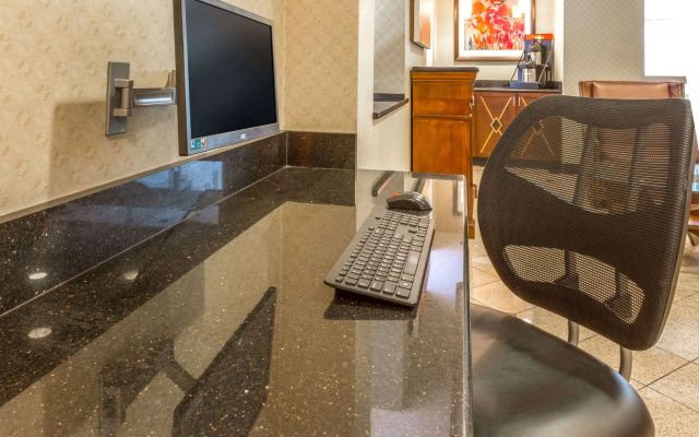photo 5 of Travelodge by Wyndham Silver Spring