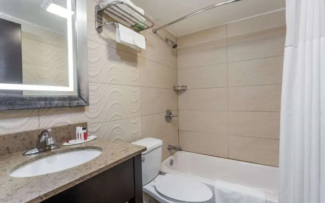 photo 5 of Travelodge South Hackensack