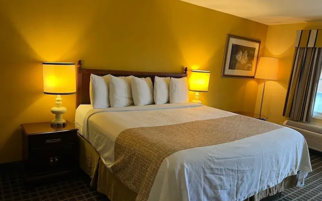 photo 3 of Travel Inn