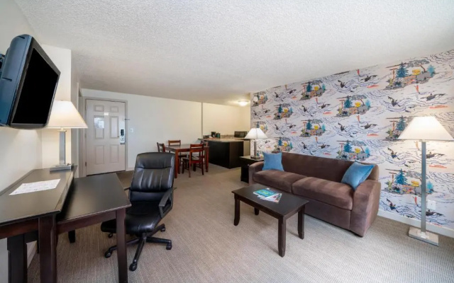 photo 4 of Travelodge West Seattle
