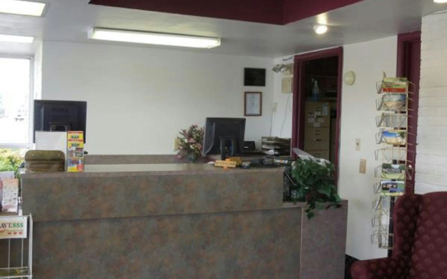 photo 2 of Capt. John Smith Inn