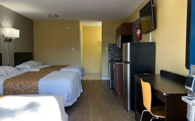 photo 5 of Travelodge Wilmington