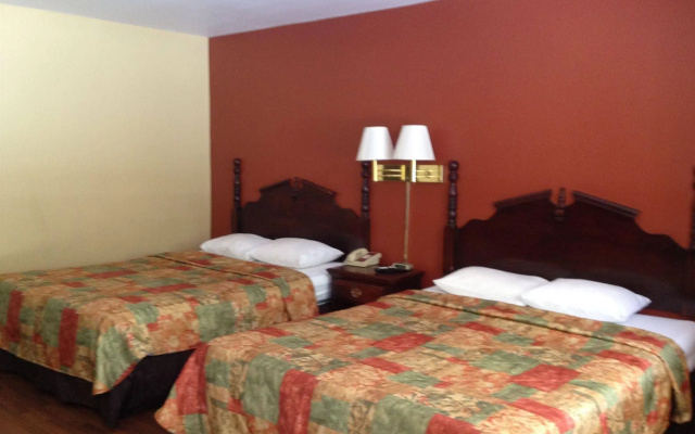 photo 5 of Travelowe's Motel
