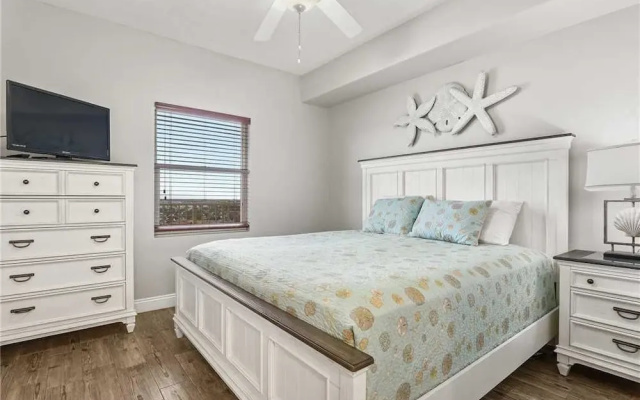 photo 5 of Treasure Island 802 - Two Bedroom Condo