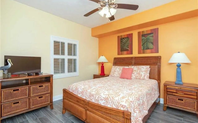 photo 4 of Treasure Island 804 - Two Bedroom Condo