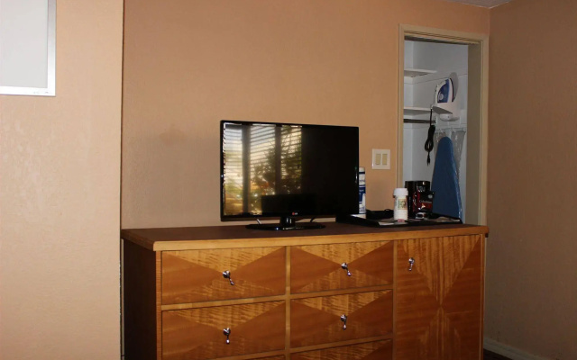 photo 4 of Ocean Club Treasure Island Hotel
