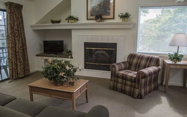 photo 2 of Tree Tops at Pocono Mountain Villas by Exploria Resorts, East Stroudsburg, USA
