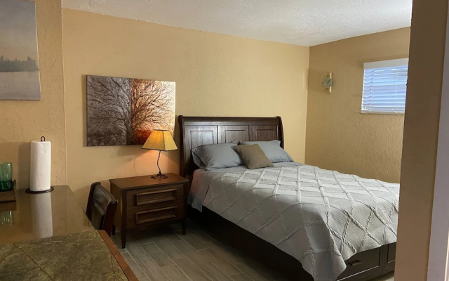 photo 2 of Treehouse Apartment Rentals