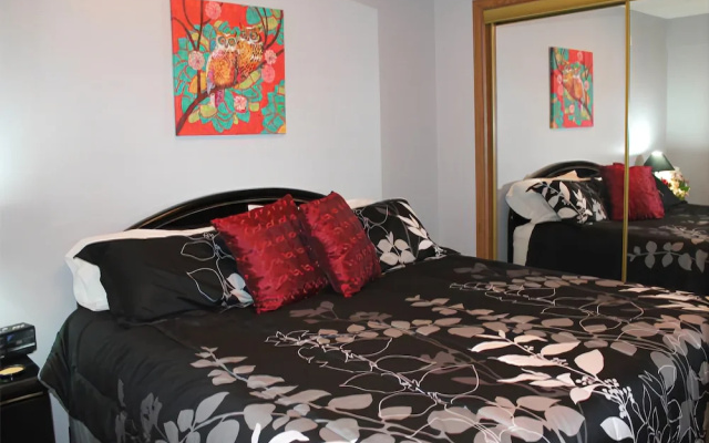 photo 2 of Treehouse Condominiums