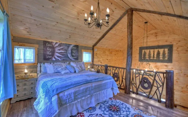 photo 4 of Treehouse Ellijay Star5vacations