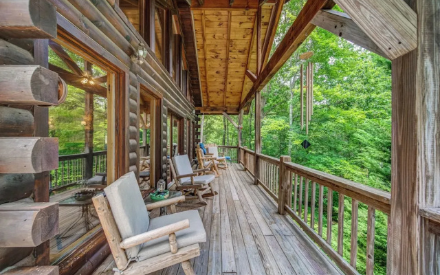 photo 3 of Treetop Oasis Retreat
