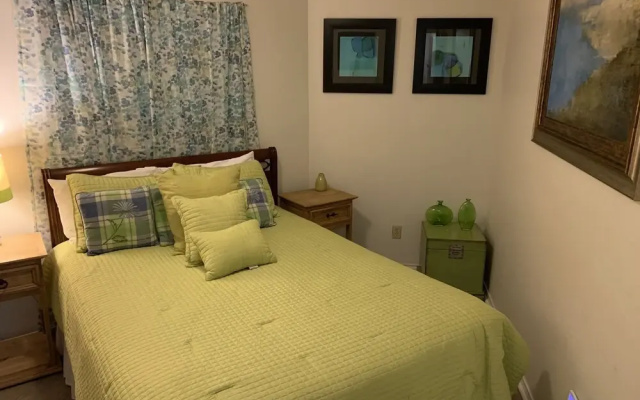photo 2 of Treetop Villa IC 215
