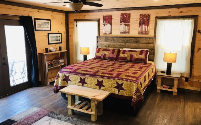 photo 3 of Treetops Retreat