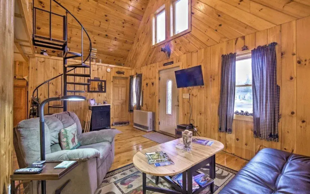 photo 3 of Trenton Chalet - 7 Miles to Acadia National Park!