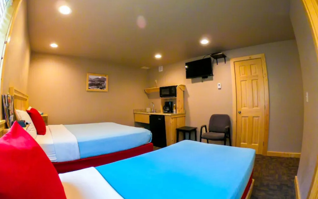photo 5 of Triangle Motel