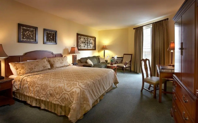 photo 4 of The Capri Inn