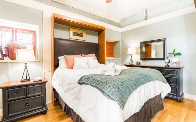 photo 5 of Trio Loft Of D-town G-ville True-gem Luxury