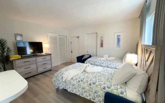 photo 2 of Tropic Isle Beach Resort