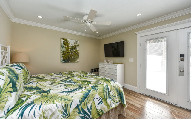 photo 5 of Tropical Breeze Resort