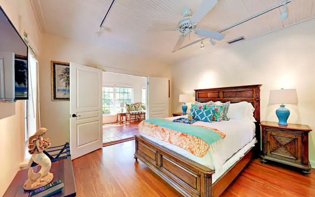 photo 2 of Tropical El Cid Bungalow #main Home - Front 2 Bedrooms 2 Bathrooms Cot
