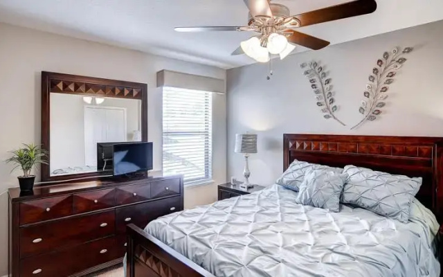 photo 2 of Tropical Escapes Vacation Homes