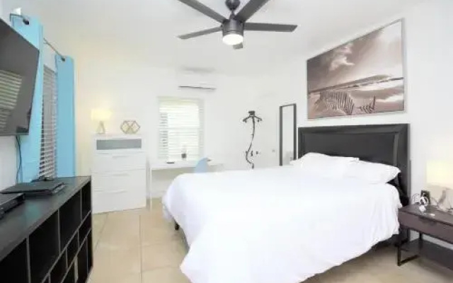 photo 4 of Tropical Getaway Studio-628B