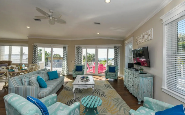 photo 5 of Tropical Hideaway
